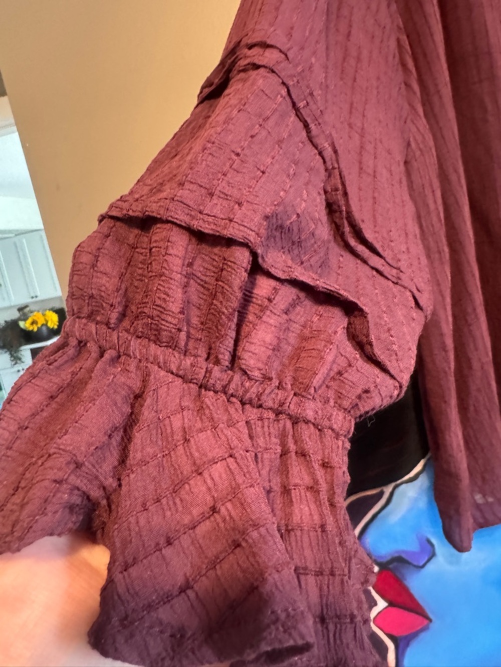Torrid 5 / 5X Burgundy Boho Crinkle Gauze Blouse Ruffle Tiered Sleeve Hippie - Picture 4 of 8